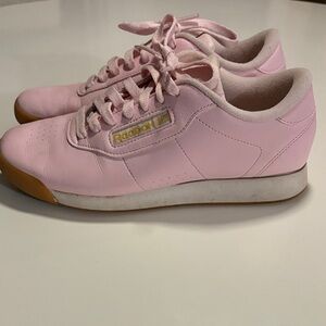 Reebok Women's Light Pink Sneakers